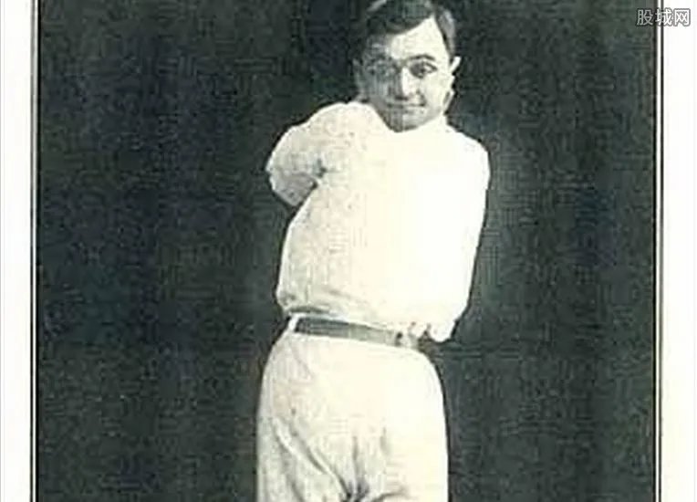 人类历史上九大怪胎四腿女人和独角兽 胆小慎入好可怕