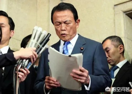 日本首相与副首相的职权范围分别是什么？两者又是什么关系？