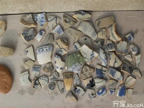 瓷片的作用 碎瓷片的作用