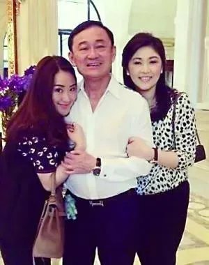 英拉失踪后首次现身到底出于哪些考虑