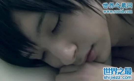 十大正太gv小受男优，叫声撩人的磨人小妖精 