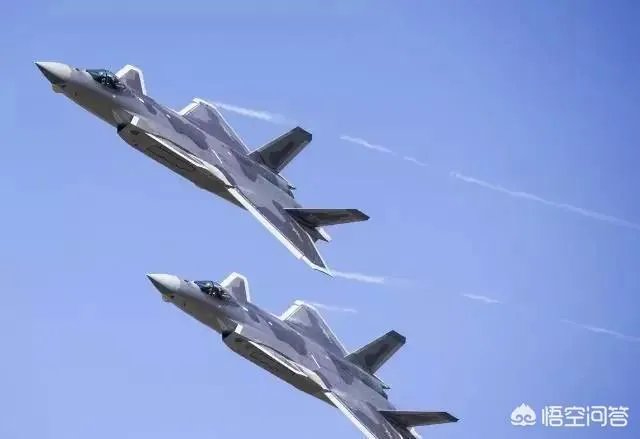 歼20首飞8周年之际,大家认为歼20下一步会有哪些改进和发展?