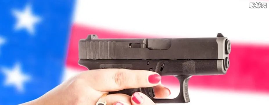 富二代玩枪建工厂 就是有钱也不能任性