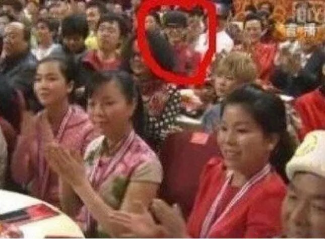 2012春晚灵异事件真相 十二条怪异事件汇总