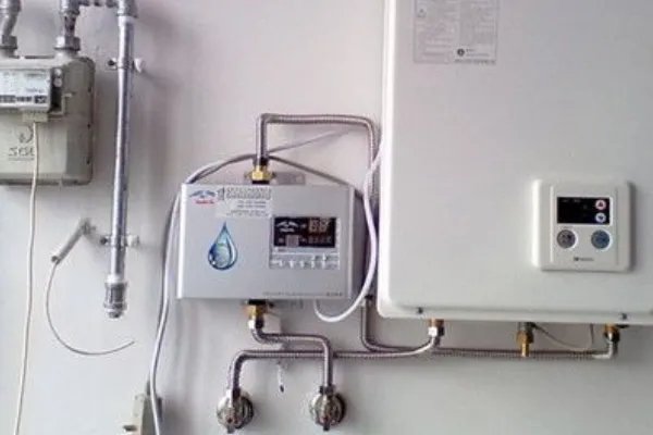 长春一对夫妻吵架引爆燃气,你如何看待这对夫妻的行为?