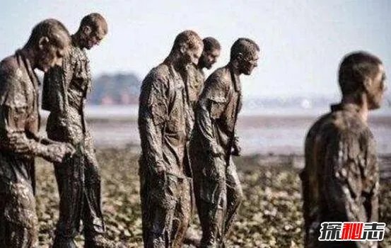 俄罗斯赤塔僵尸事件 拍到僵尸吃人画面（网友恶搞游戏视频）