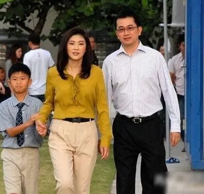 英拉失踪后首次现身到底出于哪些考虑