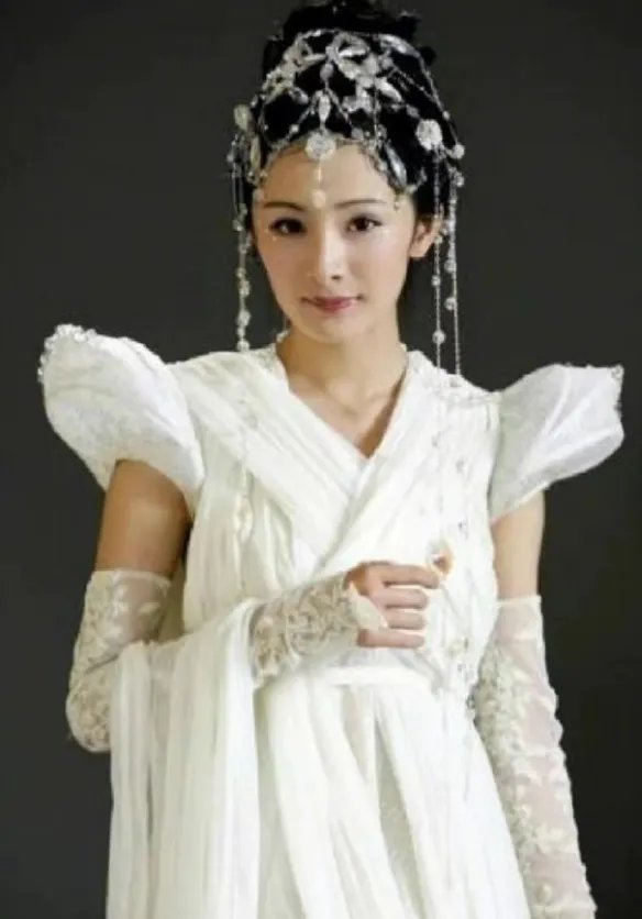 突然的怀旧！《仙剑奇侠传3》主演无滤镜定妆照曝光