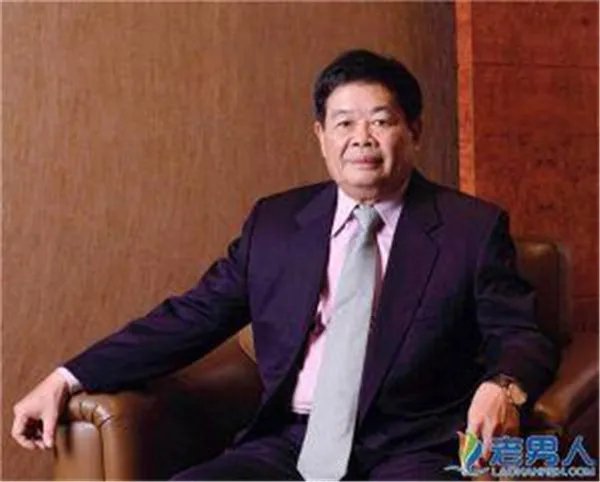 曹德旺女儿曹艳萍简历结婚照片 曹艳萍个人资料素颜照最新消息