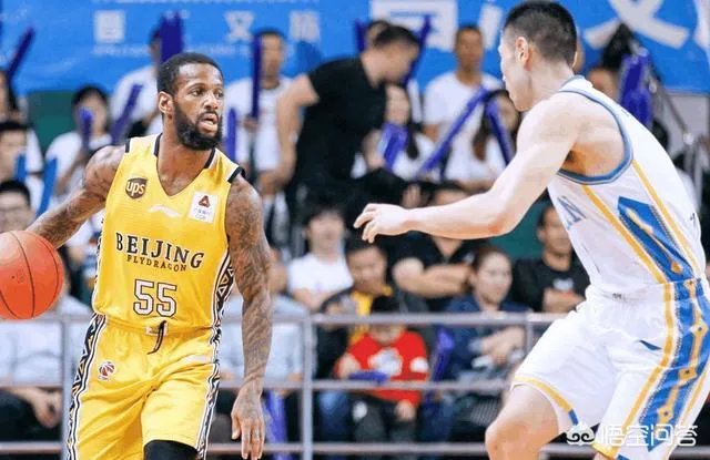 狂砍67分,赛季场均得分49分,北控队小外援杰克逊是什么来头?