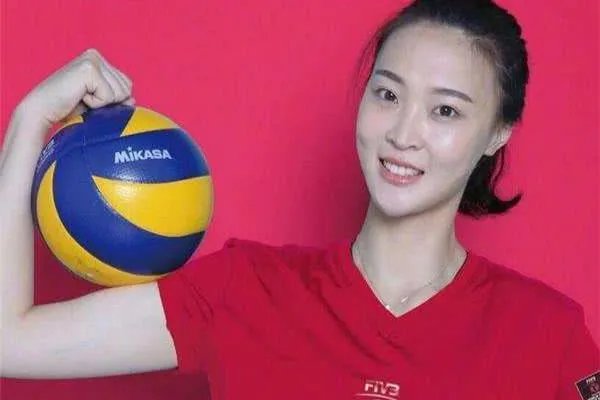 惠若琪马赛克事件告一段落，天津体育局道歉，为何她退役还这么火？