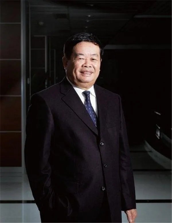 曹德旺女儿曹艳萍简历结婚照片 曹艳萍个人资料素颜照最新消息