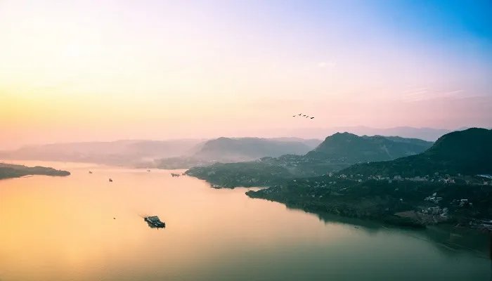 三峡原文及翻译 三峡郦道元翻译