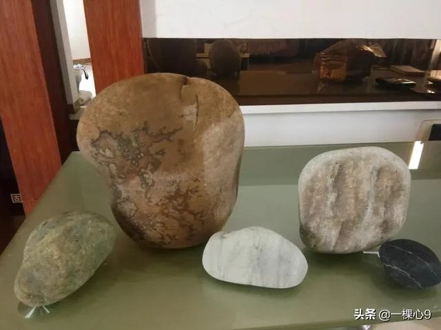 怎样挑选新疆和田玉把件？