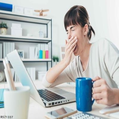 老是打哈欠是什么原因引起的
