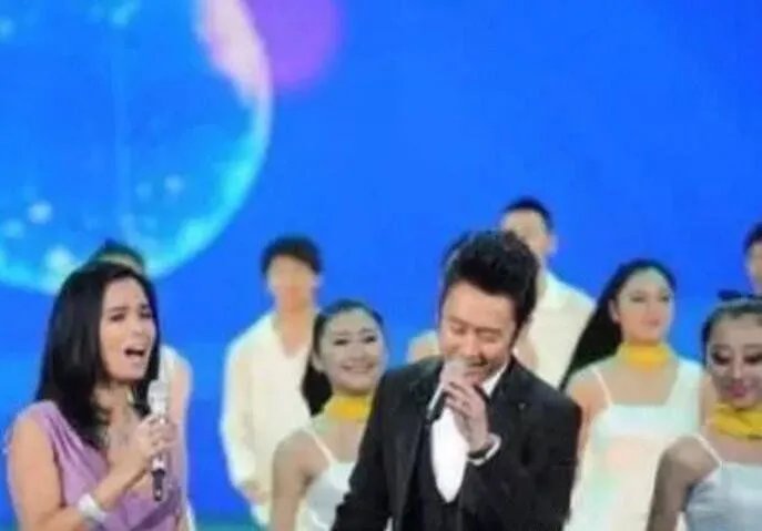 2012春晚灵异事件真相 十二条怪异事件汇总