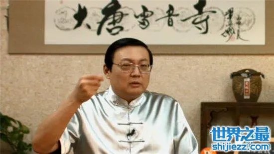 梁宏达事件始末，他竟然质疑雷锋同志？ 