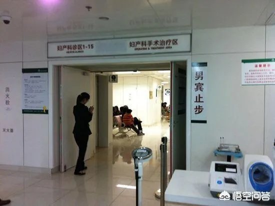 你如何看待深圳男子违规闯妇科被打,港大医院打人医生被拘3日这件事?