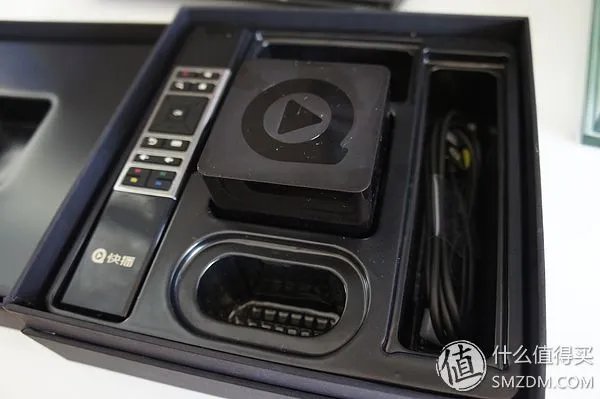 资源强大你懂的:QVOD Living PC 快播小方  R810 标配版 高清网络播放器