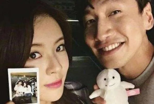 李光洙李先彬宣布分手了吗?没有分手(2018年在一起的)