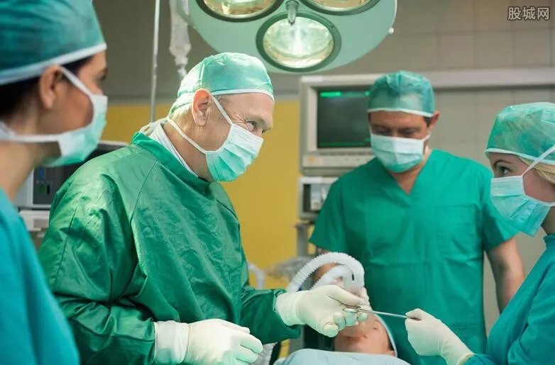 美国疫情最新状况 今日确诊病例最新消息公布