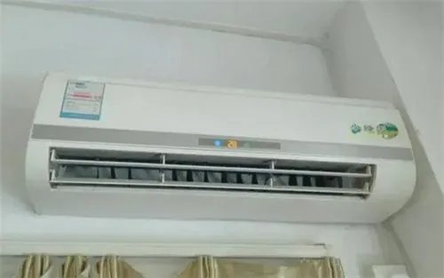 空调开一天多少度电