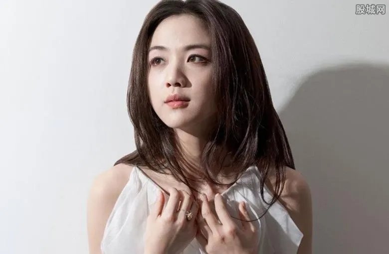 汤唯色戒是真做吗 汤唯与梁朝伟剧照流出