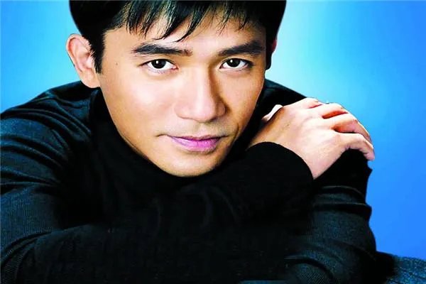 港媒曝梁朝伟最新动态