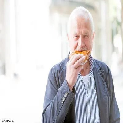 老年人贫血吃什么好 常吃四个食谱改善老人贫血