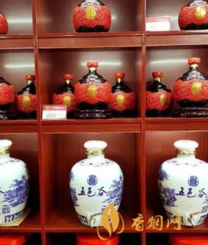 五色谷原浆浓香型白酒:品味中国酒文化