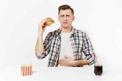 长期食用垃圾食品对身体有什么坏处 吃多垃圾食品有五大坏处