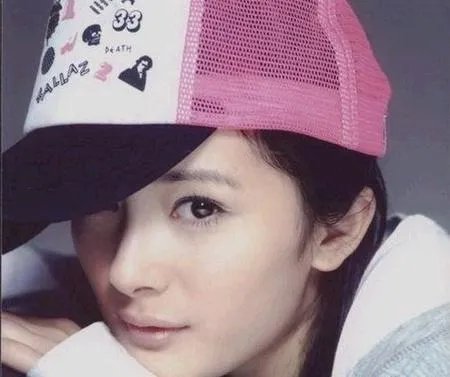 杨幂整容了吗？