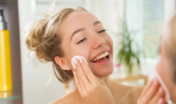 面部美白多久做一次比较好