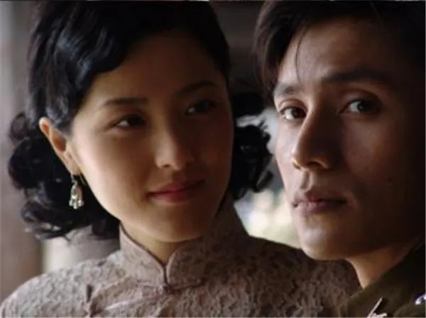 曾黎被指旺夫命有孩子吗 曾黎李易祥什么关系分手原因还有联系吗