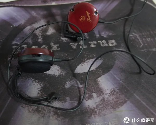 铁三角挂耳式耳机