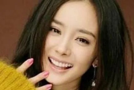 杨幂整容了吗？