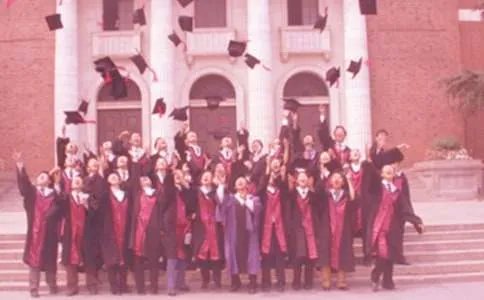 大学毕业生的个人总结