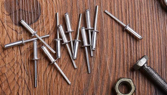 铆钉尺寸规格有哪些