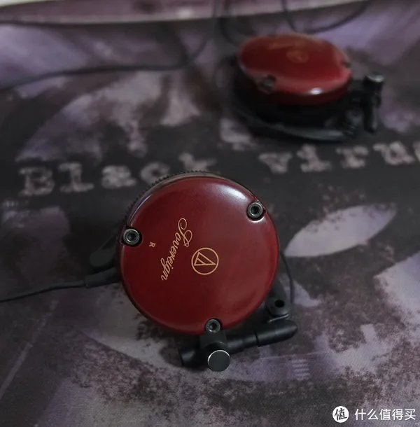 铁三角挂耳式耳机