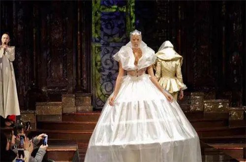 苏州虎丘婚纱怎么选购 2018年虎丘婚纱选购指南