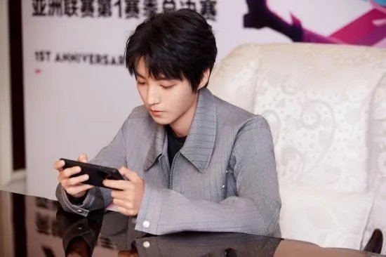 英雄联盟手游1周年庆典 回顾高光时刻 创造更多精彩