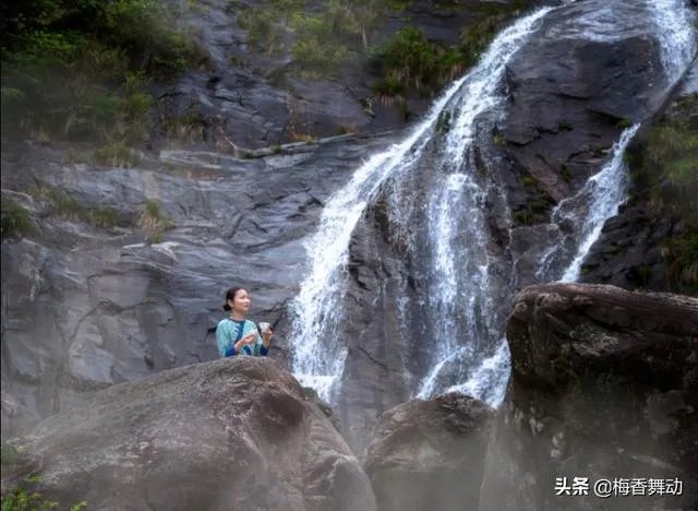 溪水边的人像照应该怎么拍？你有哪些思路？