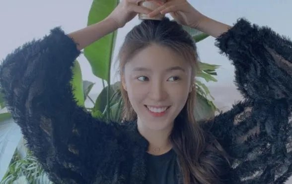 张月和谁长得像,张月多高啊