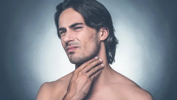 喉咙沙哑吃什么药