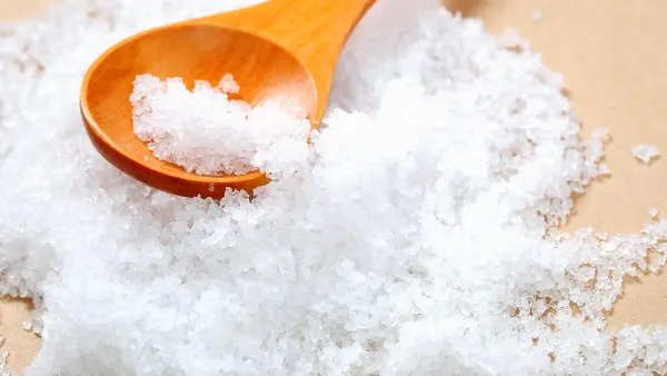 用盐洗脸的好处