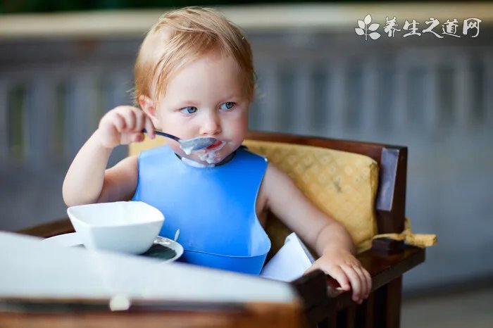 育儿手册 婴儿湿疹会自己好吗