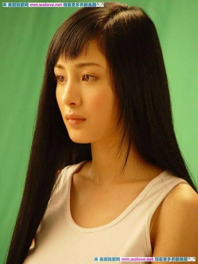 杨幂整容了吗？