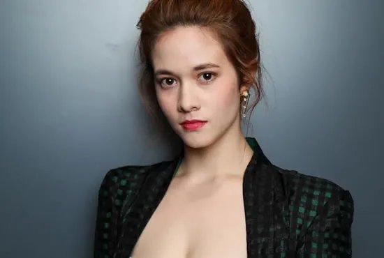 徐嘉雯个人资料及照片 徐嘉雯为什么不接战狼2