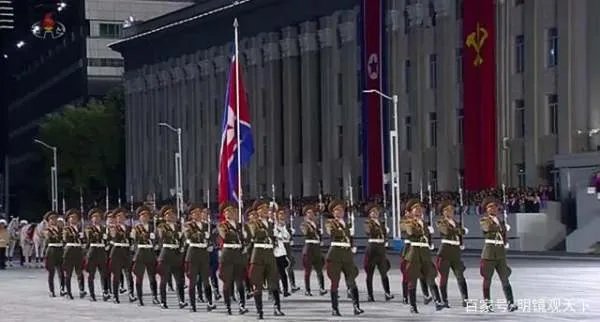 中国 朝鲜 正步区别