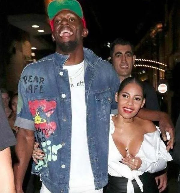 当博尔特女友是什么感受？